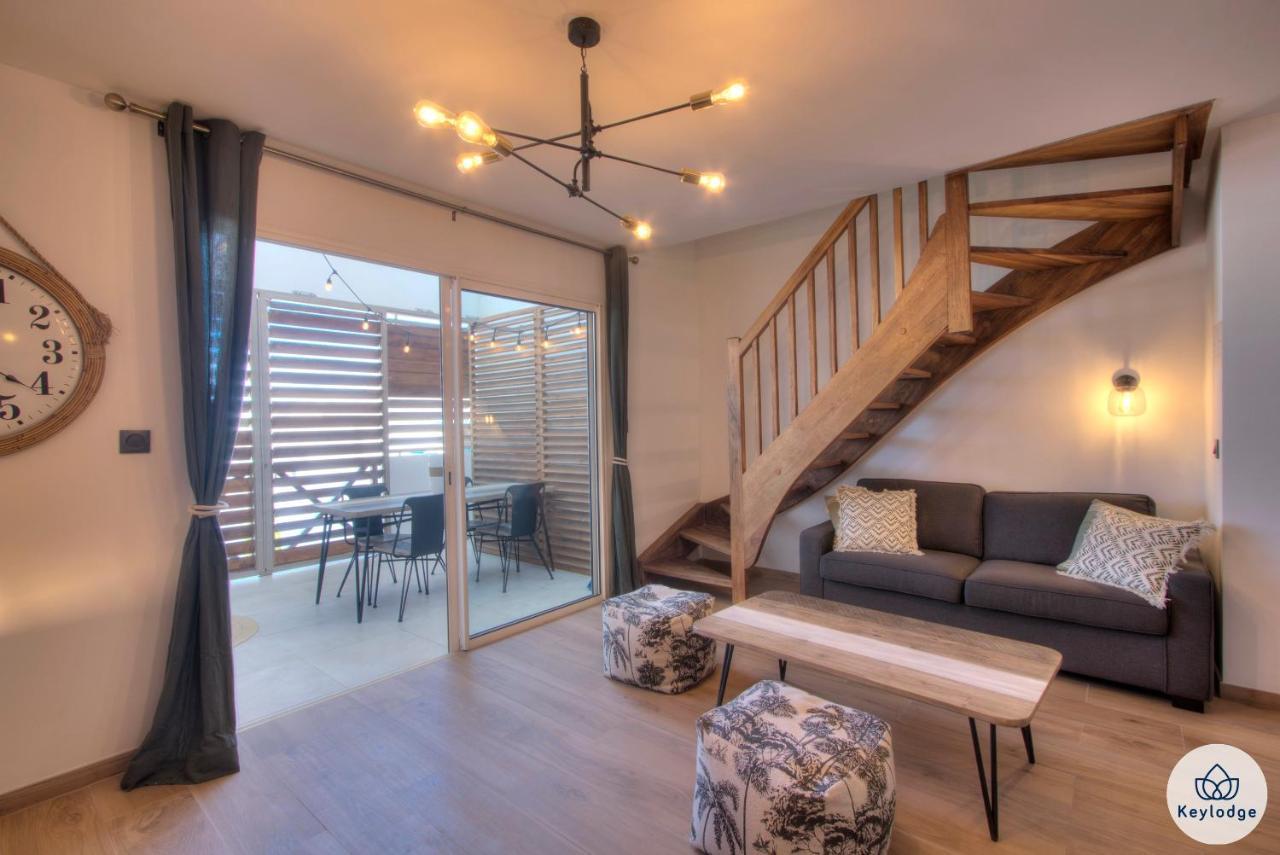 Apt - 4 Pers - Petit Duc - Renove - 44M² - Centre De Mont Rocquefeuil - Saint-Gilles Les Bains Exterior photo